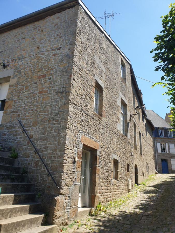 L'Abrincat'Studio, Centre Entre Donjon Et Vue Mont Avranches Exteriör bild